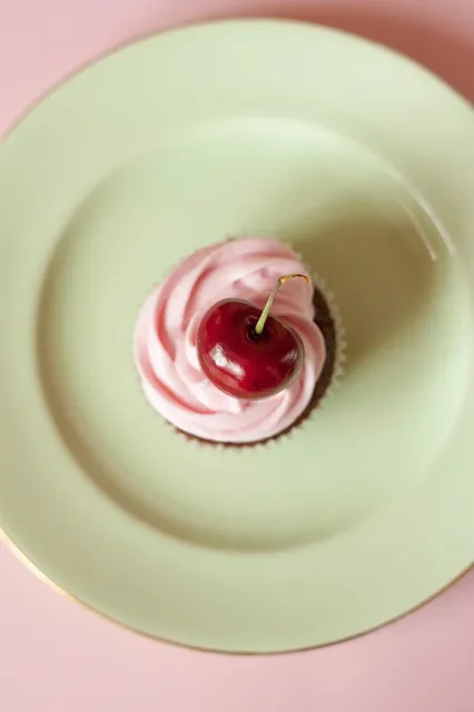 {FREEBIE ALERT} Pink Dog Gourmet Cupcakes 2-Pack for Your Fur Babies