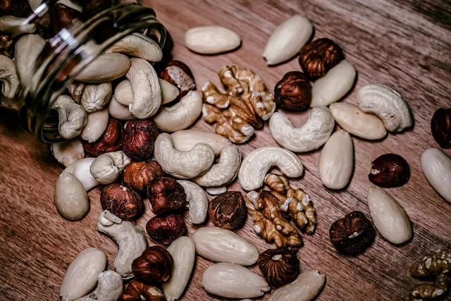 Free Sample of Milk Bone Trail Mix!