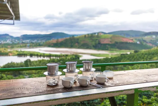 Free Tall Starbucks Coffee Today, July 4th!
