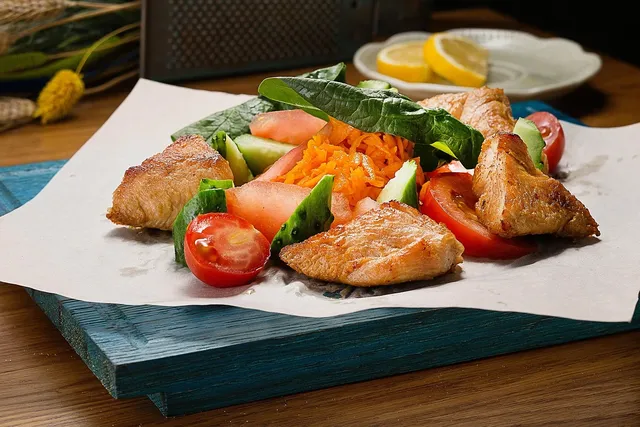 Free Mr. Food eCookbook: 28 Delicious Deli Salads!!